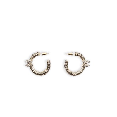 CHANEL GOLD-TONE METAL AND CRYSTAL CC LOGO HOOP EARRINGS CHANEL GOLD-TONE METAL AND CRYSTAL CC LOGO HOOP EARRINGS